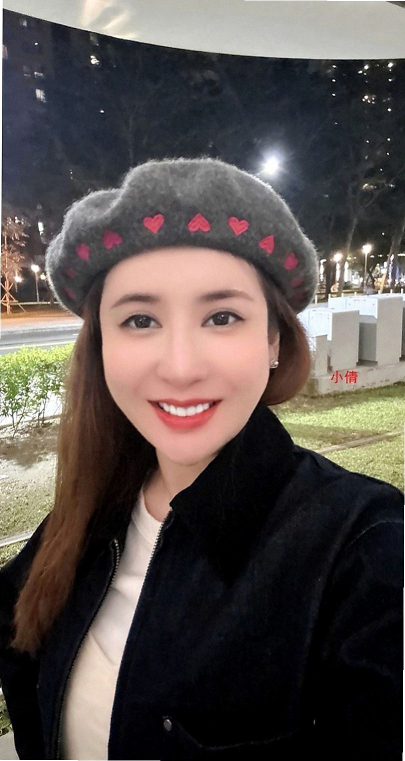 五結外叫小姐：向媛媛 |現職專櫃正妹|169cm|55kg|D罩杯|20歲|黑絲襪 性感內褲 內衣 用過情趣物品 很會淫叫