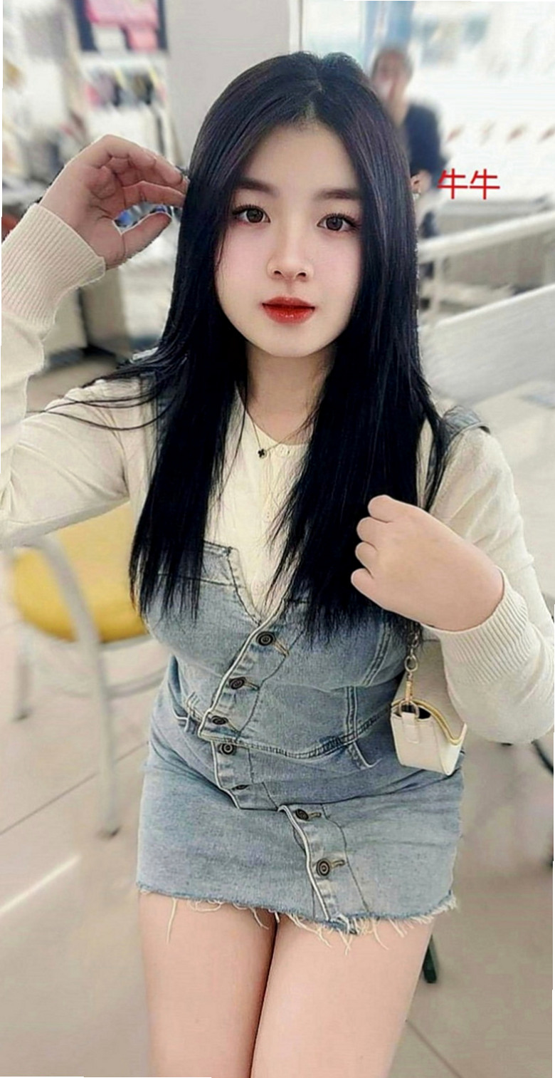 基隆外約茶|好茶：陳萱 |嫩模|167cm|43kg|E罩杯|19歲|!服務：顏射 喇舌 鴛鴦浴 殘疾澡 奶式按摩 奶炮